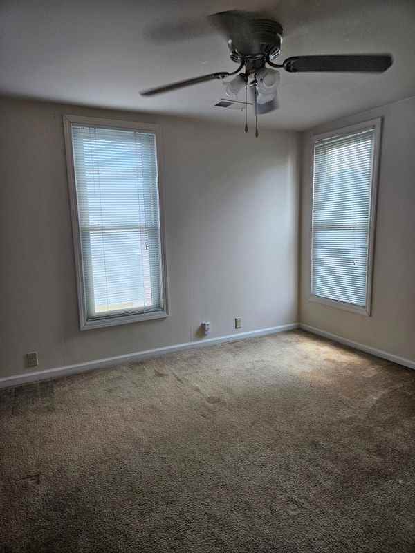 105 E 30th St ##1a - Photo 3 of 5