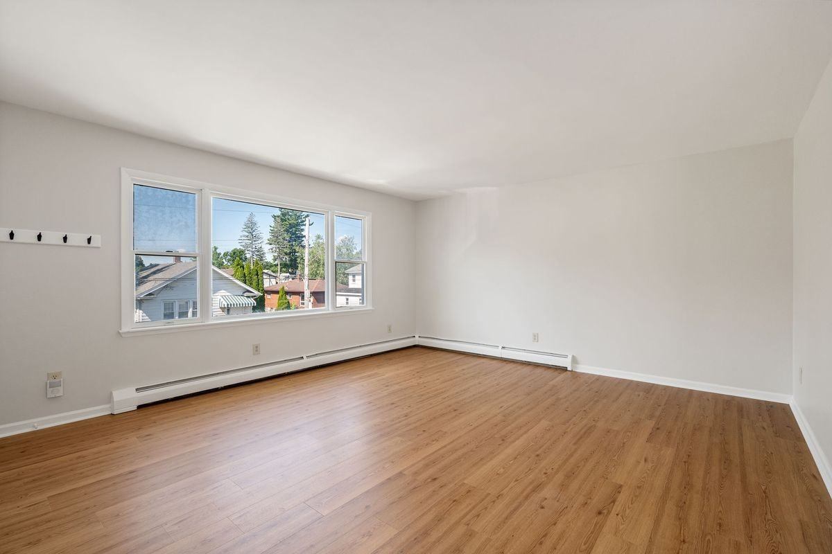 55 Miller Ave Apt 2nd - Photo 2 of 20