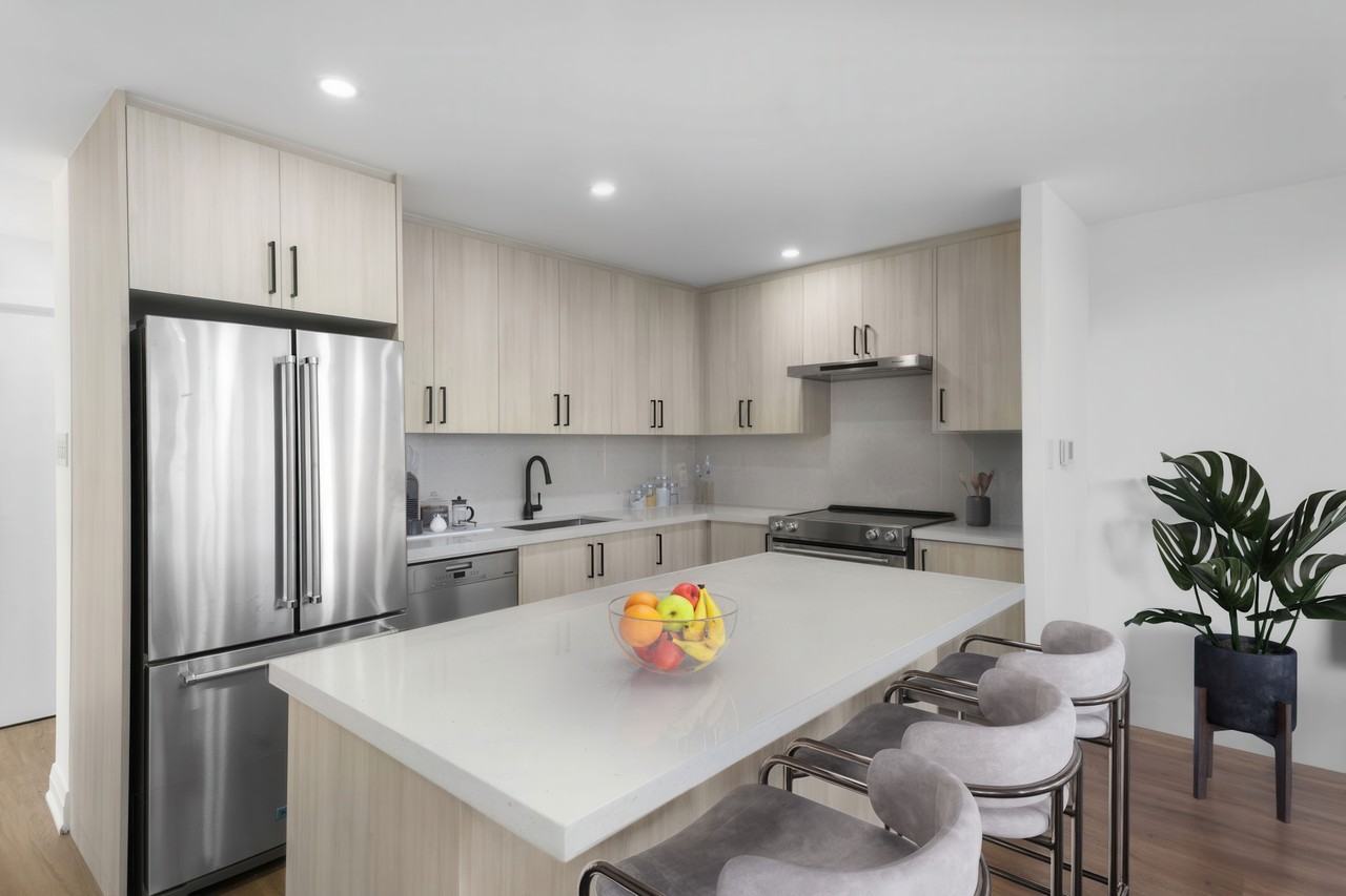 44 Charles West - Photo 4 of 26