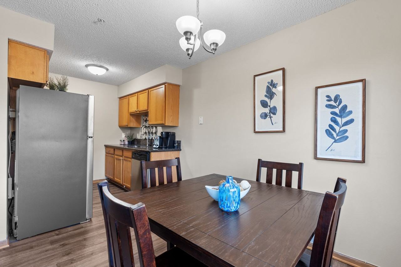 Granite Peaks Apartments! - Photo 5 of 29