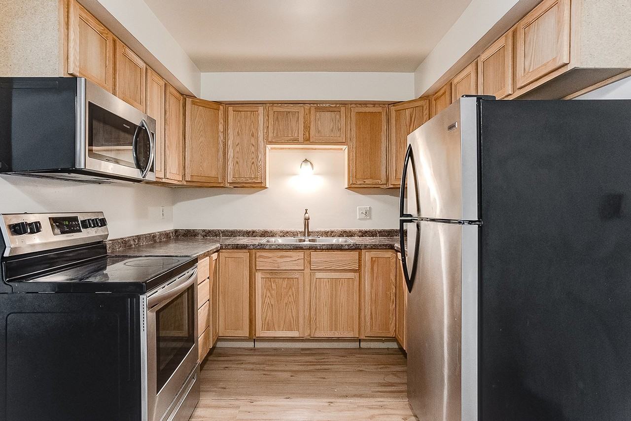 Mark Court Apartments - Photo 3 of 32