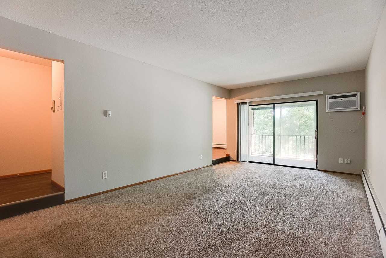 Cedar Commons Apartments - Photo 5 of 15