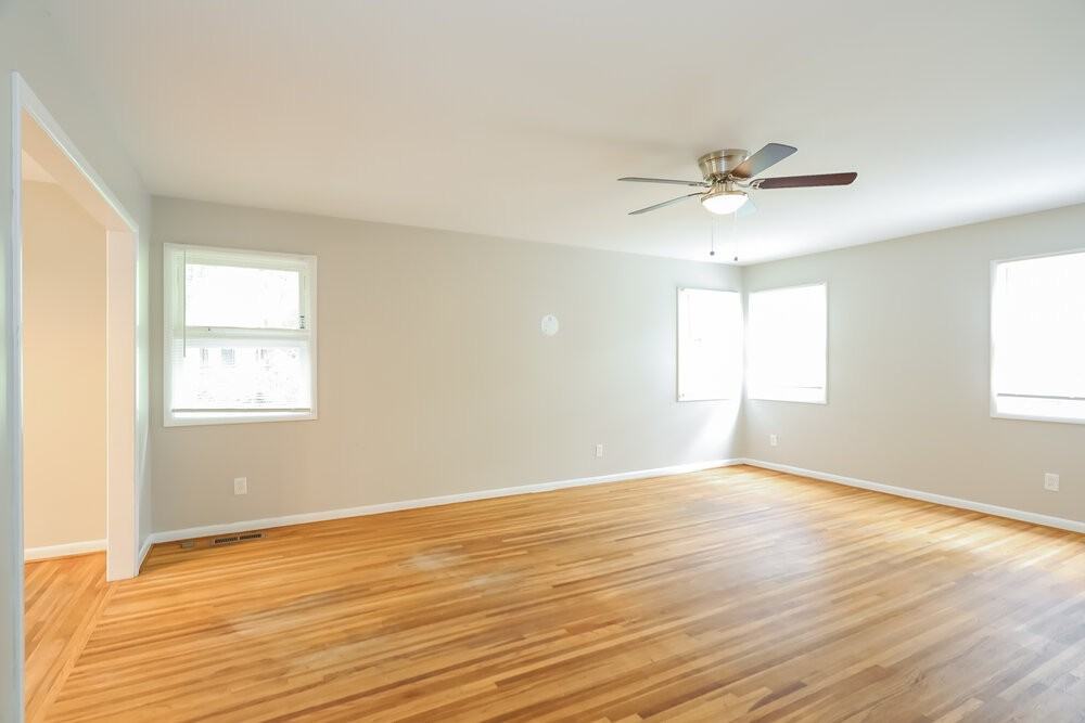 820 Gene Reed Rd - Photo 6 of 20