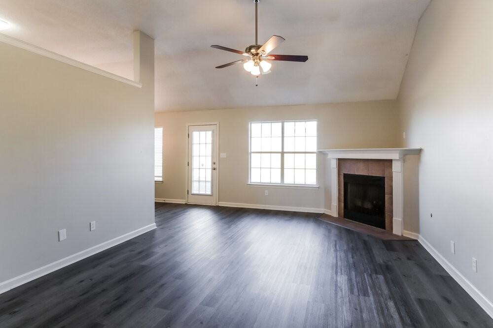 7772 Bramble Ln - Photo 4 of 16