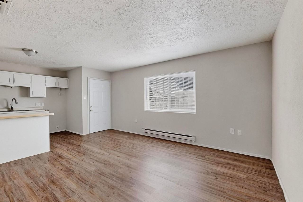 5817 Central Avenue NW - Photo 2 of 33