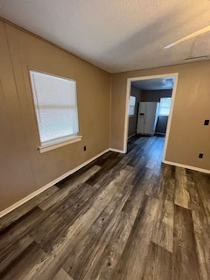 4904 W 19th Ct - Photo 2 of 15