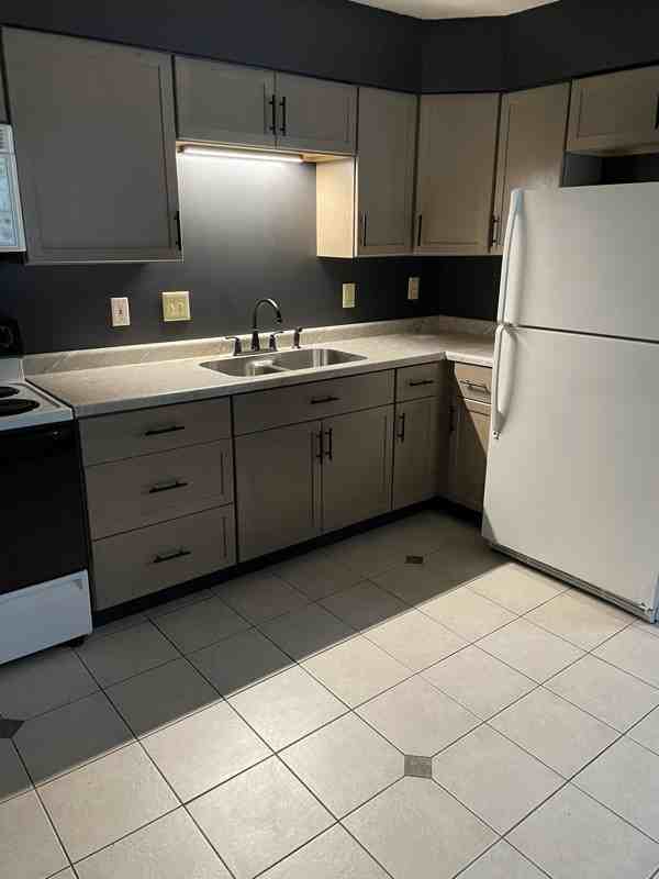 5167 Princeton Glendale Rd - Photo 2 of 12