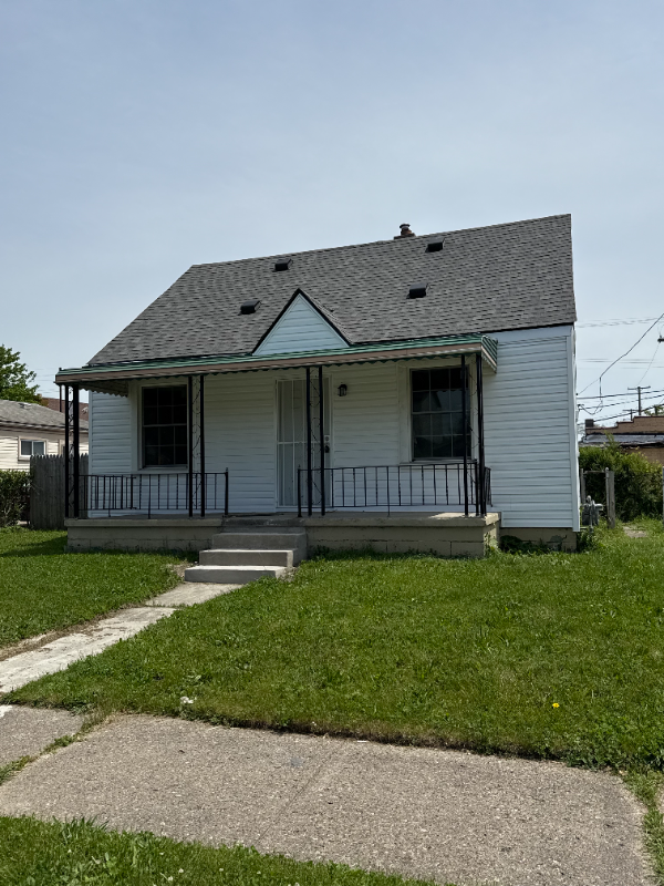 4019 18th St - Photo 2 of 12