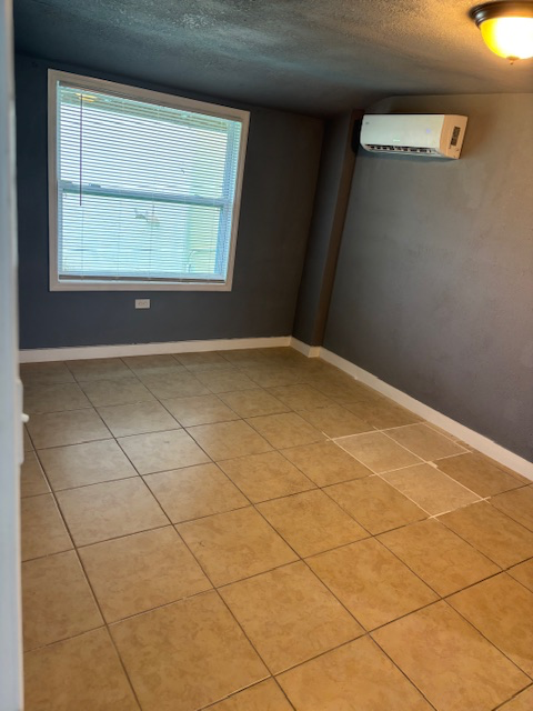 1064 N Tamiami Trl #90 - Photo 3 of 8