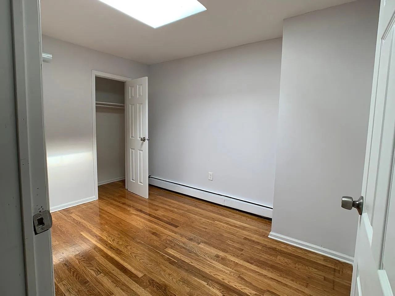 752 E 216th St #2 - Photo 3 of 8