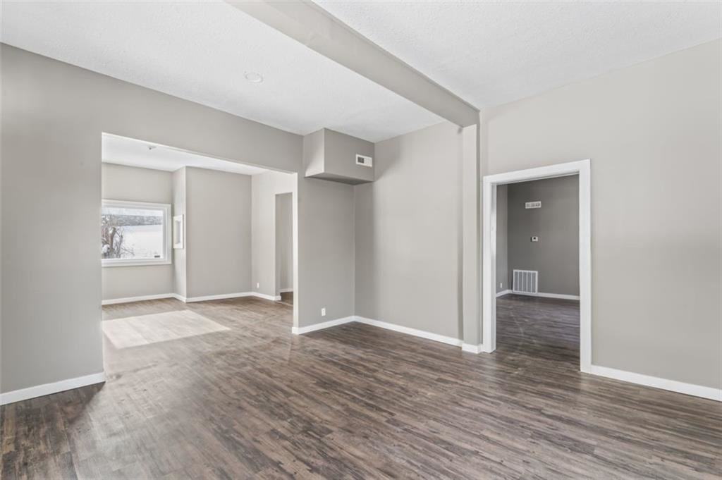 314 Grand Ave #NA - Photo 4 of 20