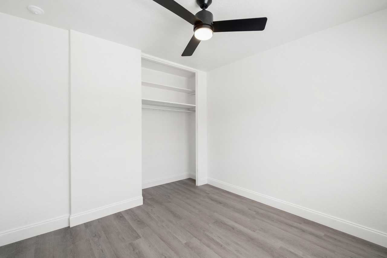 919 1/2 16th Ave N #1 - Photo 7 of 18