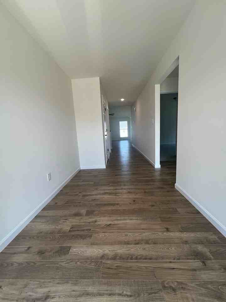 606 Allegiance Dr #NA - Photo 3 of 19