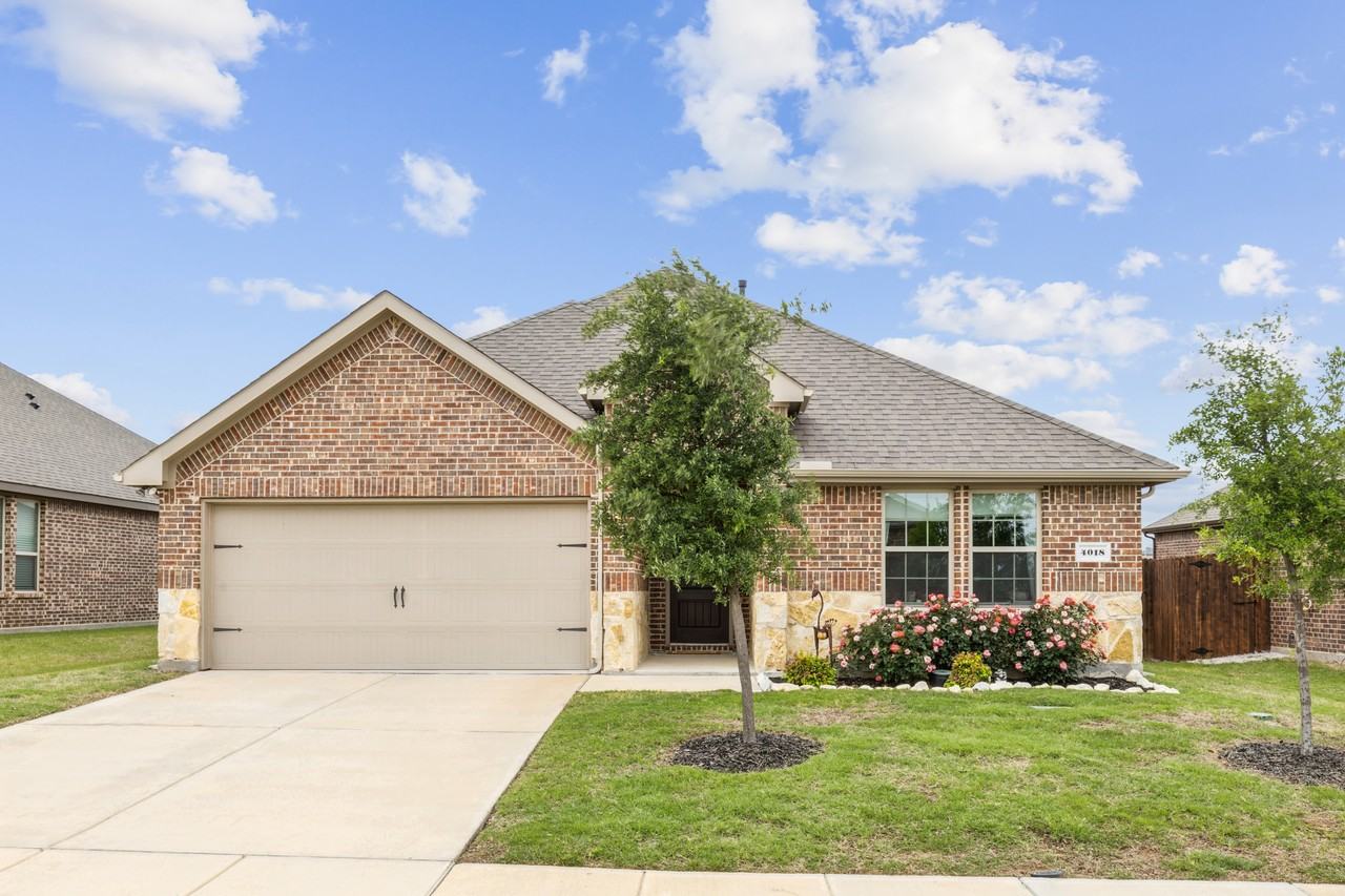 4018 Woodford Dr #NA - Photo 2 of 25