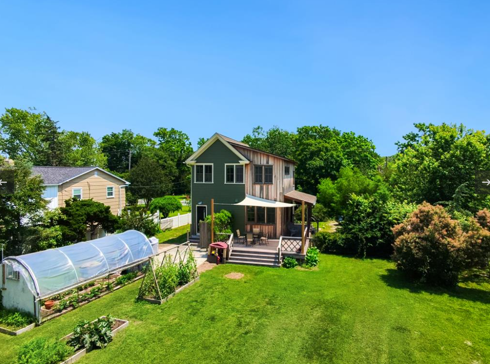 1012 Seashore Rd #NA - Photo 3 of 16