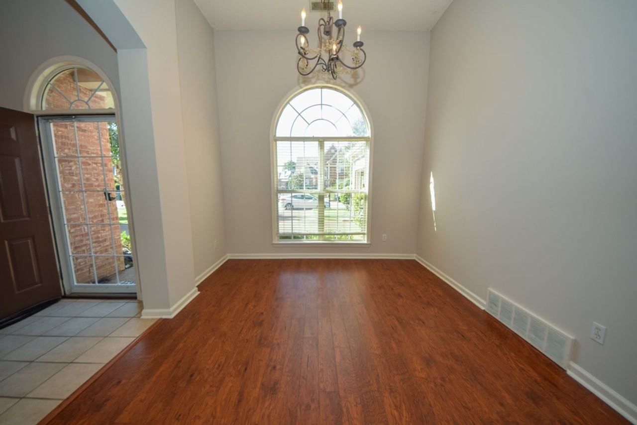 2648 Plum Creek Dr - Photo 6 of 29