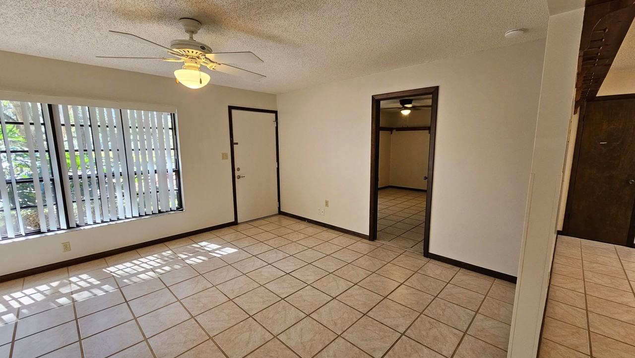 1404 Pine Ridge Dairy Rd - Photo 3 of 19