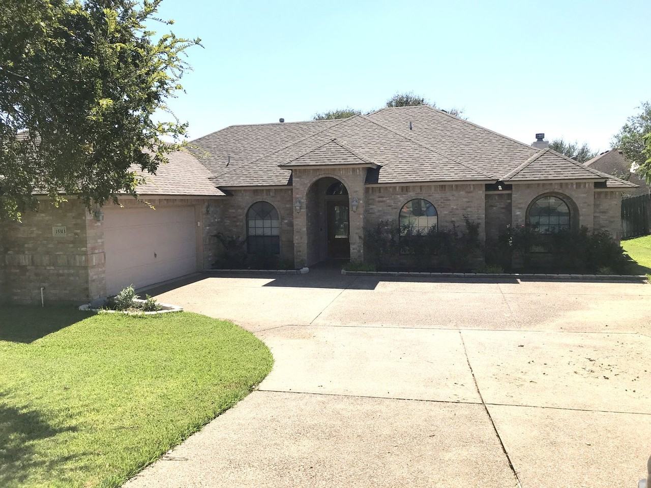 15313 Guadalupe River Dr - Photo 2 of 34