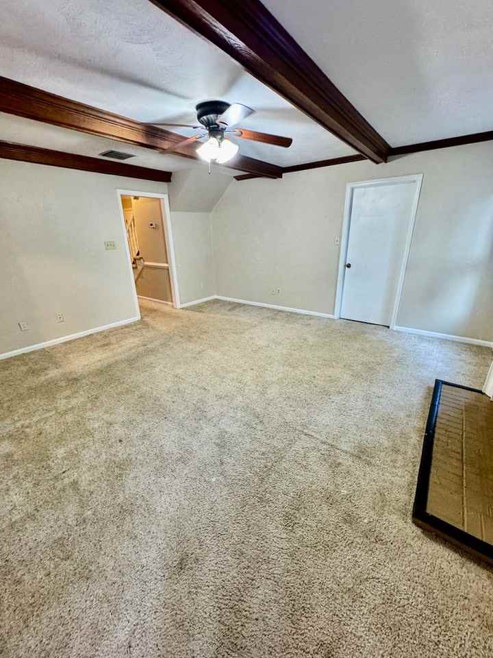 1332 Gravenhurst Cir - Photo 5 of 18