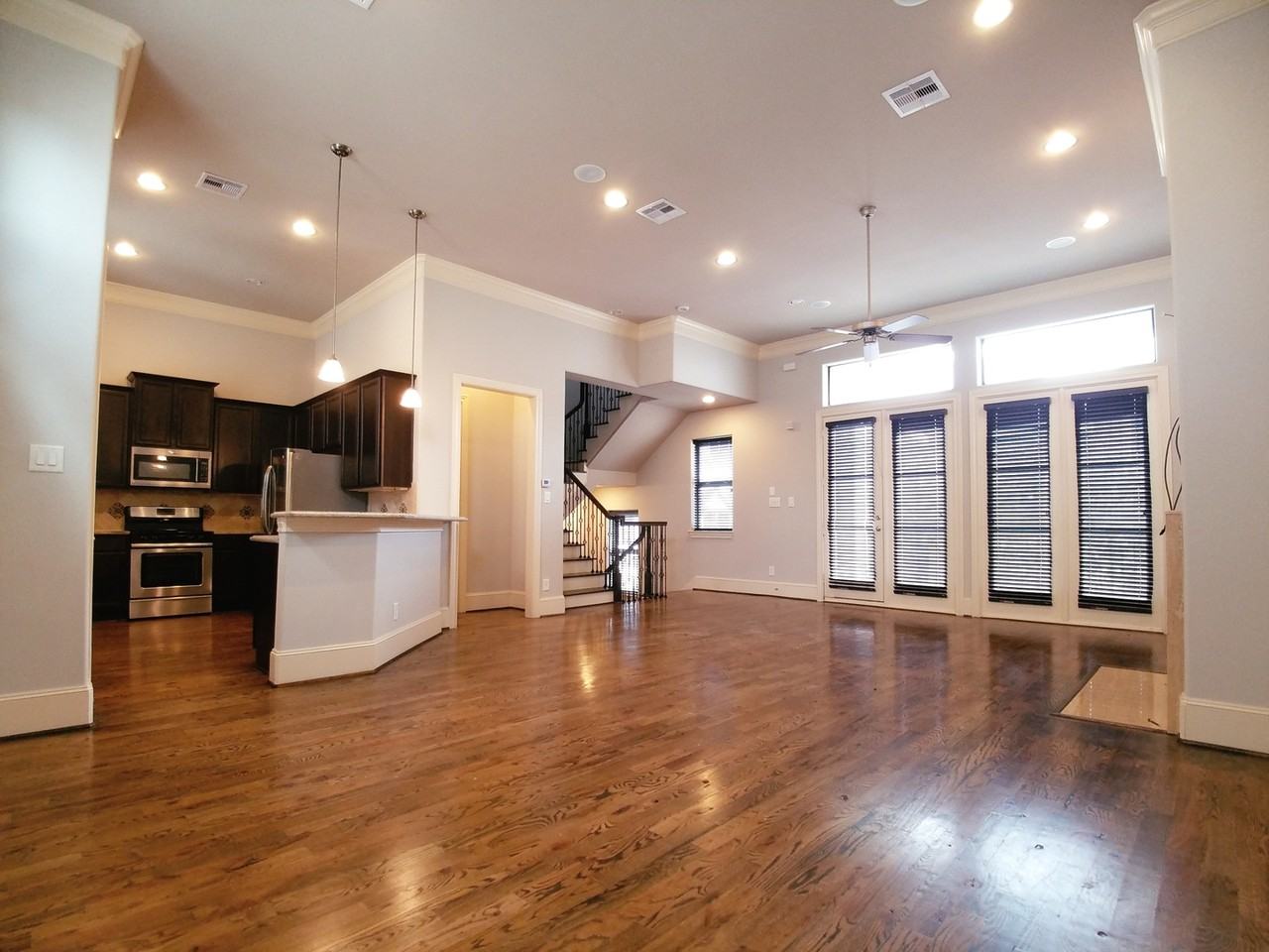 2311 Arabelle St - Photo 4 of 22