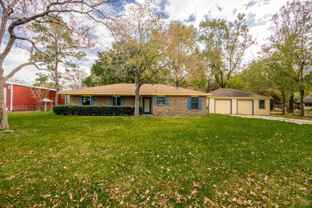 102 Sue Ln - Photo 1 of 1