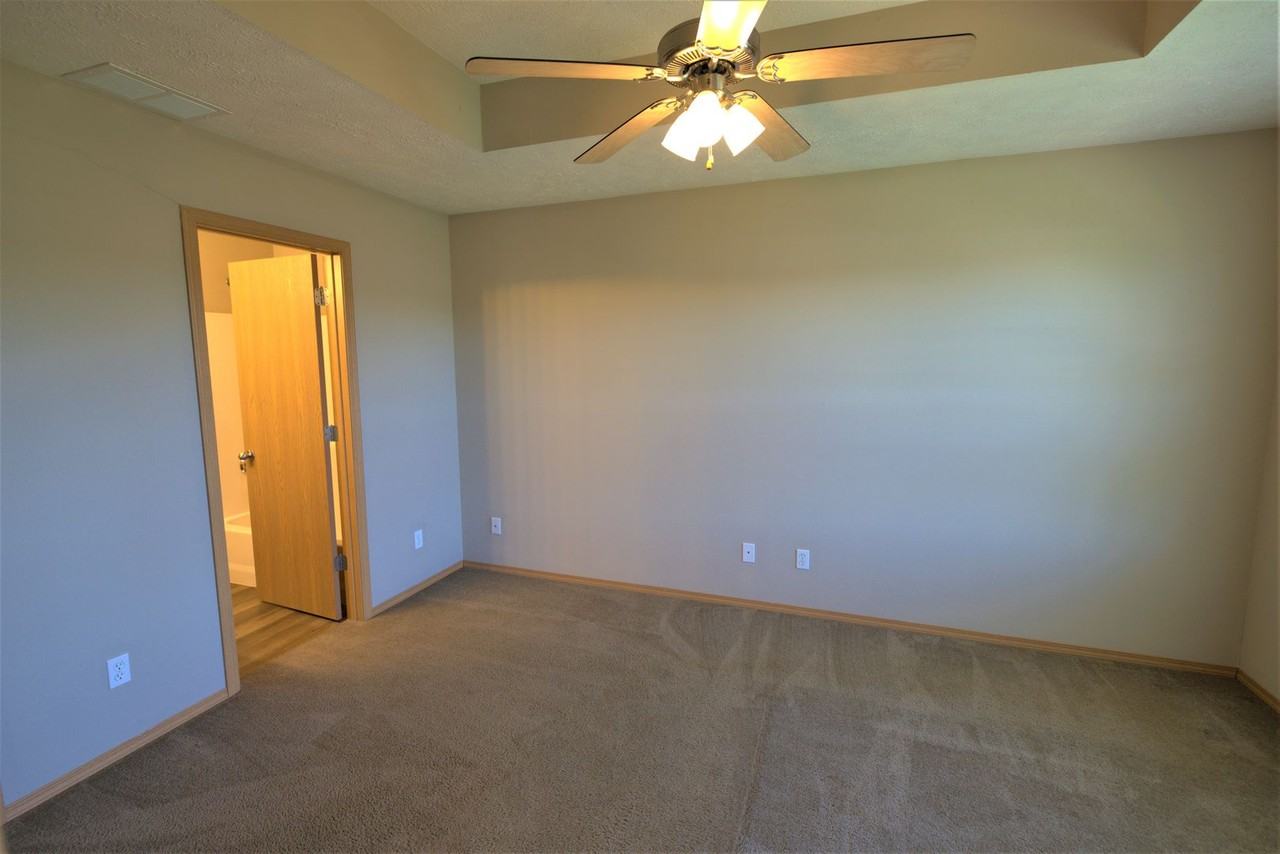 3002 E Morris St - Photo 7 of 16
