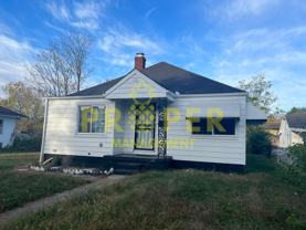 823 N Upland Ave - Photo 1 of 1