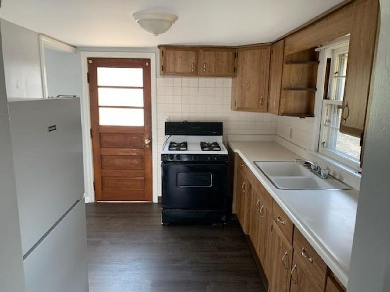 165 Rambleside Dr - Photo 6 of 9