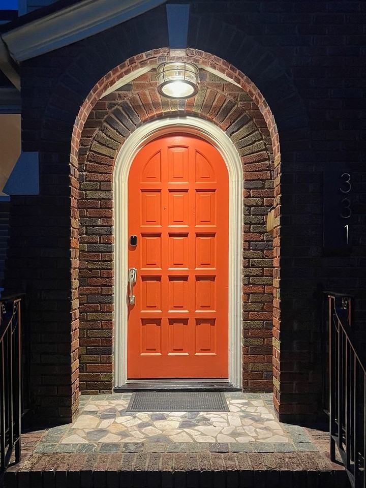 331 E 54th St - Photo 2 of 44