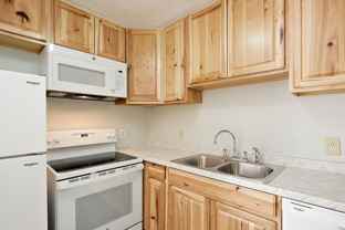 1406 Chesapeake St #B - Photo 1 of 1