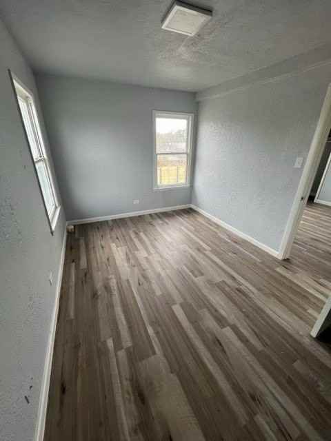 3120 Santa Fe St - Photo 4 of 7