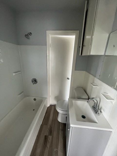 3120 Santa Fe St - Photo 6 of 7