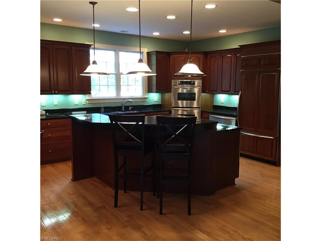 113 Providence Ct - Photo 2 of 16