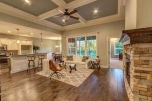 102 Hickory Grove Ct - Photo 1 of 1