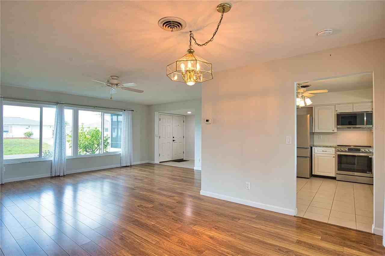 1325 Cambridge Drive - Photo 7 of 26