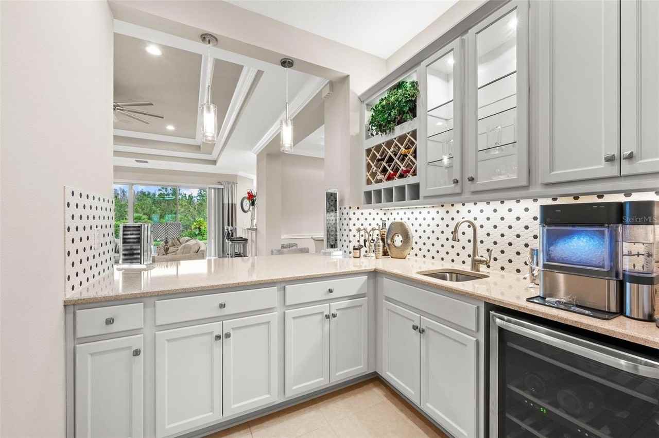 30715 Tumbleberry Street - Photo 7 of 33