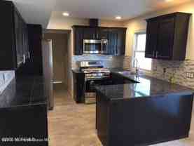 28 Irongate Ln - Photo 1 of 1