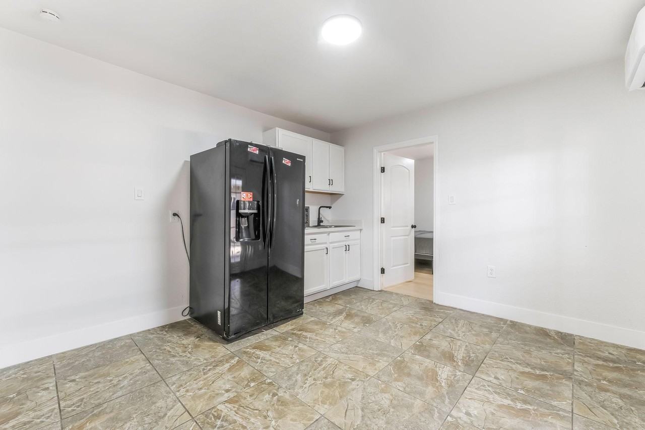 Hansen St - Photo 4 of 10