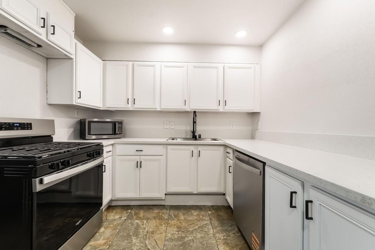 Hansen Street - Photo 7 of 12