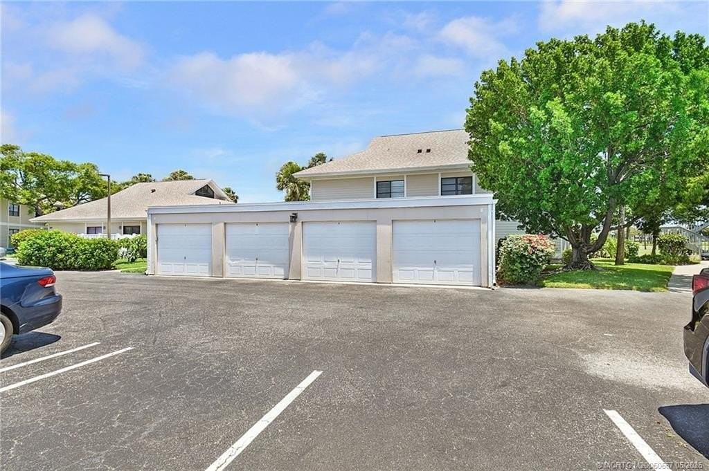 324 Ne Golfview Cir Unit 324 #324 - Photo 5 of 45