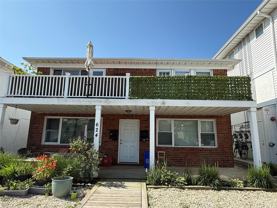 624 E Broadway - Photo 1 of 1