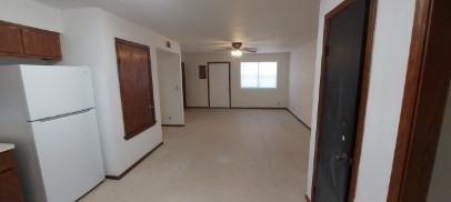 Crowden Ct - Photo 2 of 11