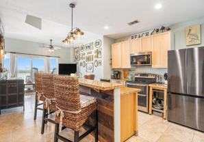 9420 Seawall Blvd - Photo 1 of 1