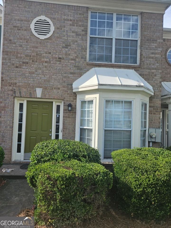 2735 Parkway Trl - Photo 3 of 11