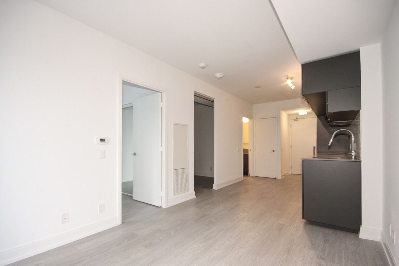 181 - 181 Dundas Street East #1912 - Photo 3 of 10