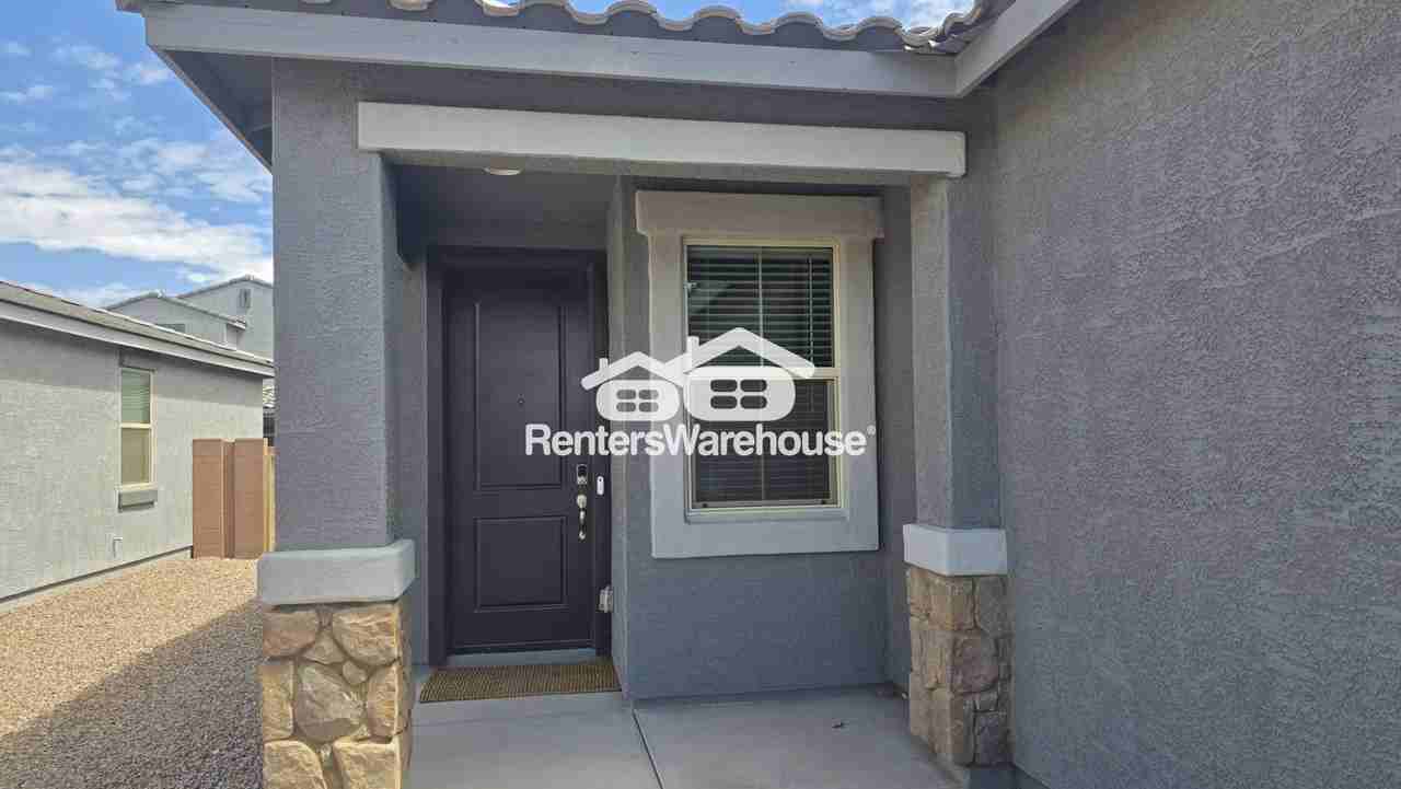 11952 W Charismatic Dr - Photo 2 of 22
