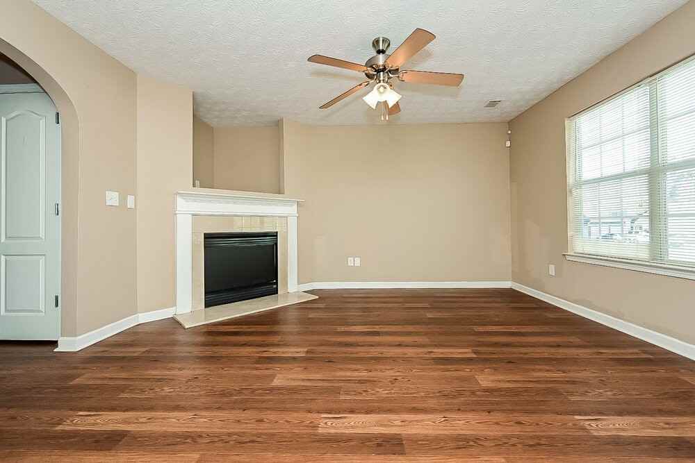 7420 Garnet Dr - Photo 5 of 20