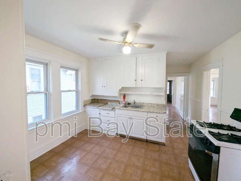 37 Brainard St - Photo 2 of 22