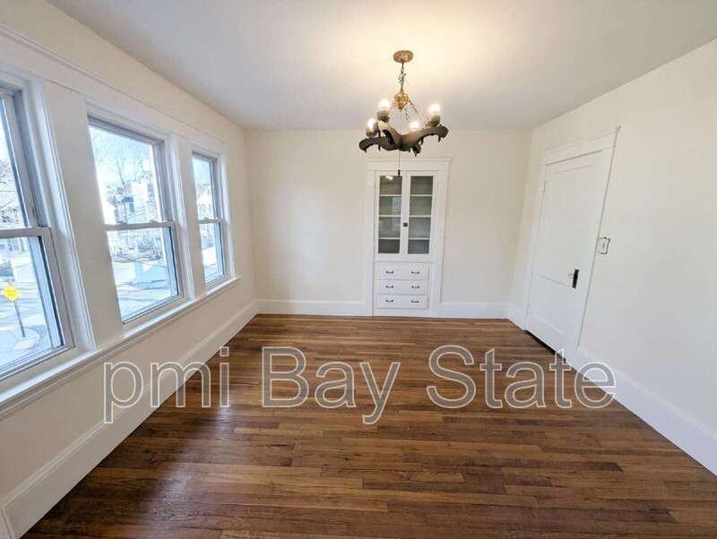 37 Brainard St - Photo 7 of 22