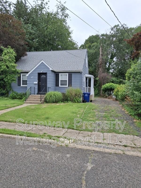 447 E Park Ave - Photo 2 of 27